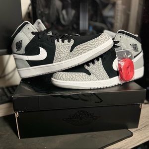 JORDAN 1 MID ELEPHANT PRINT